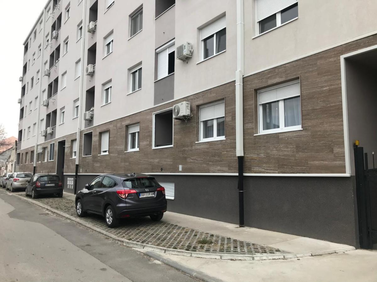 Apartman Mdb Subotica Exterior photo